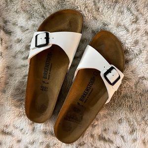 One strap white Birkenstocks size 40 W9